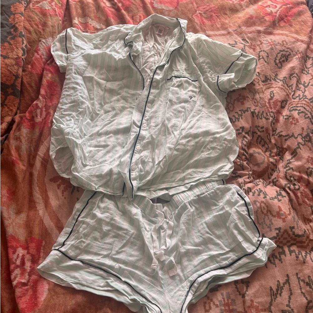Victoria’s Secret Striped Women's Pajama Set